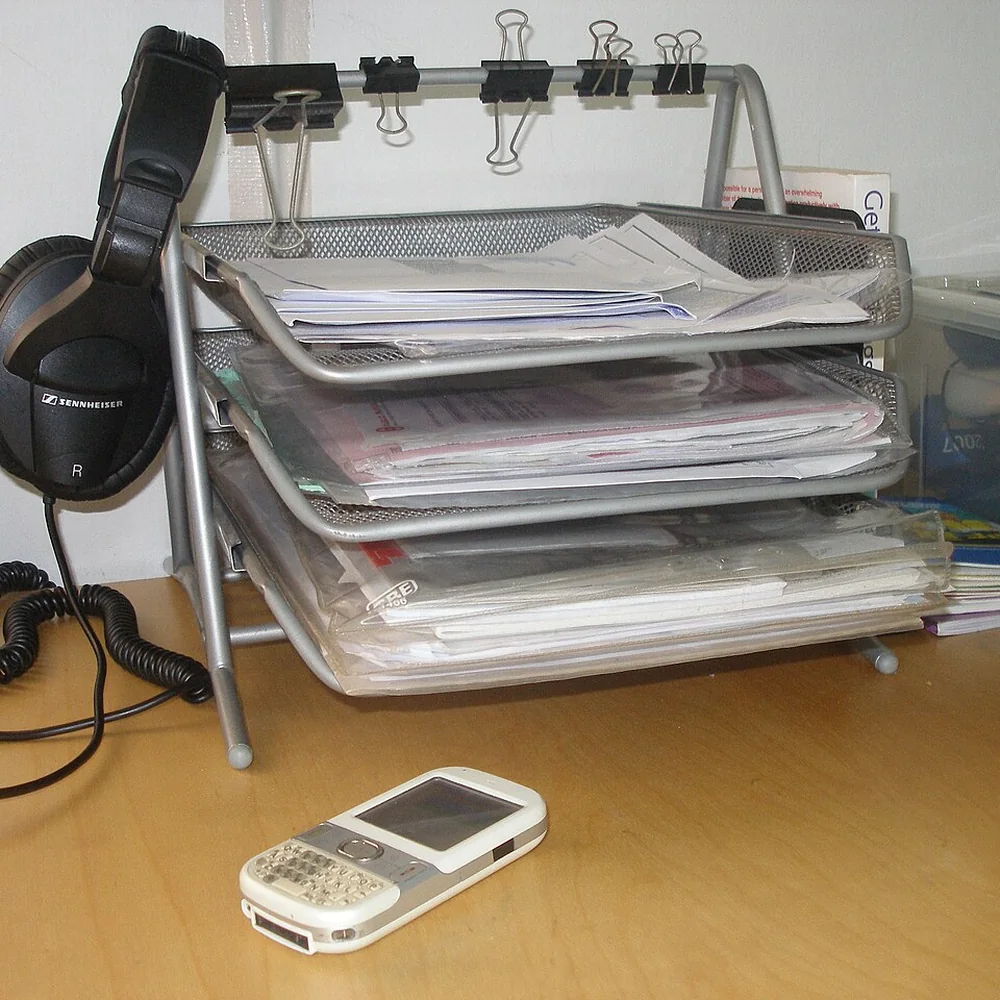 Desktop Document Tray